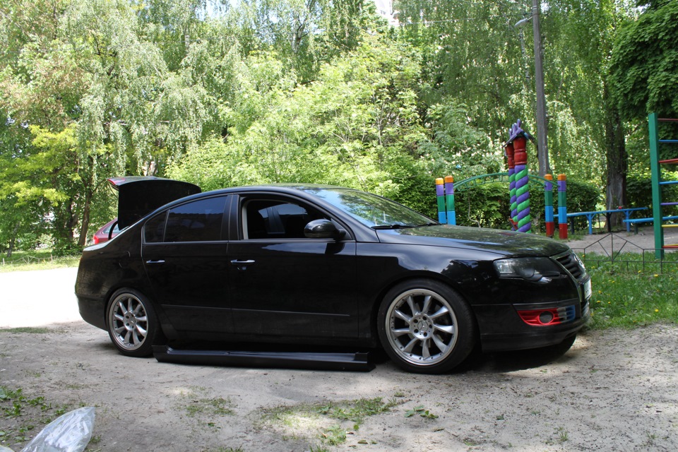Пороги R GT 4