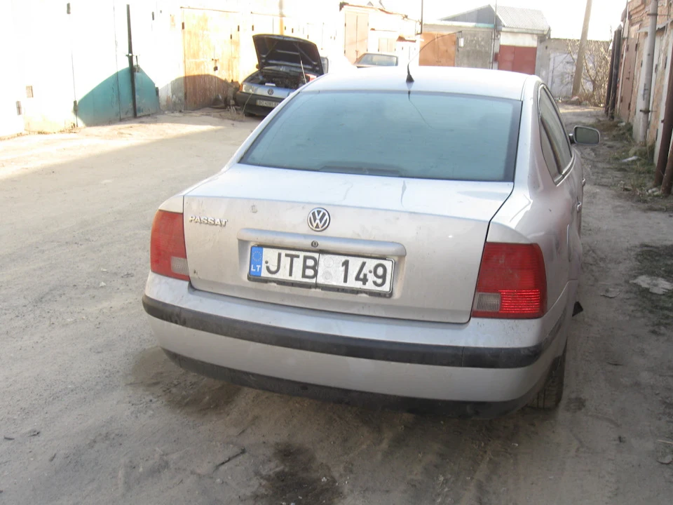 Пасат б5 1.6