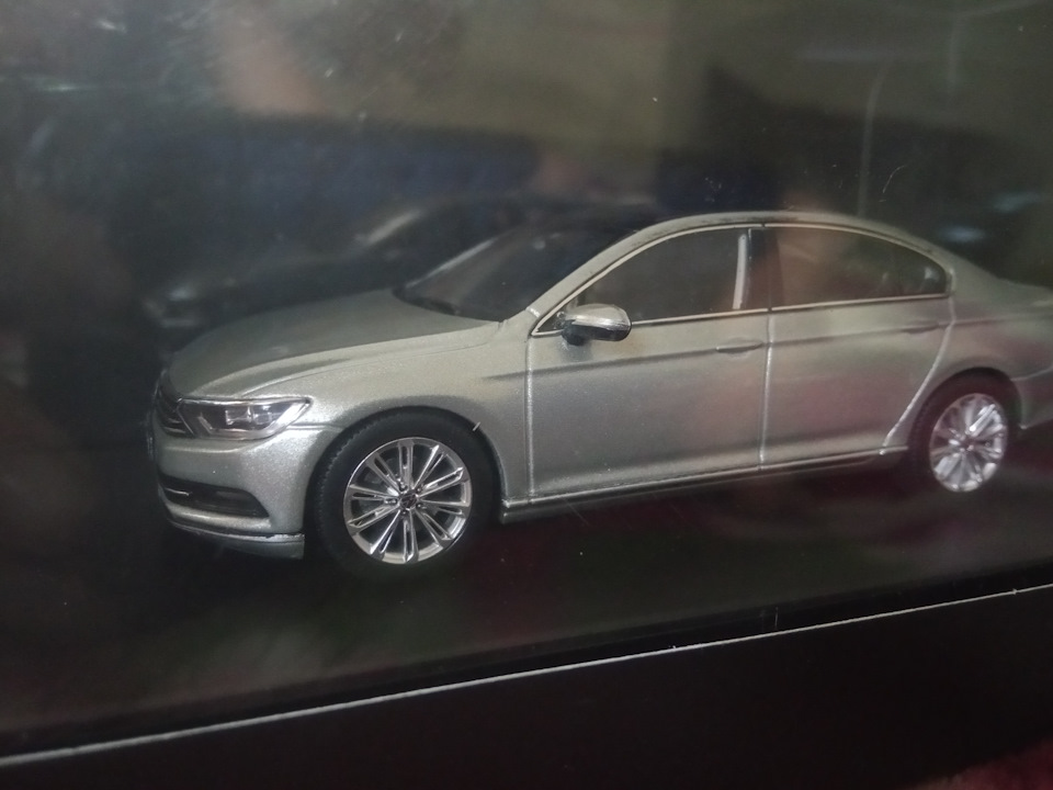 + красень B8 1