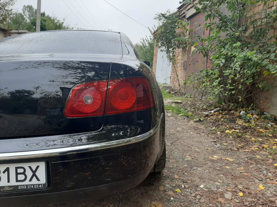 Задні ліхтарі 4