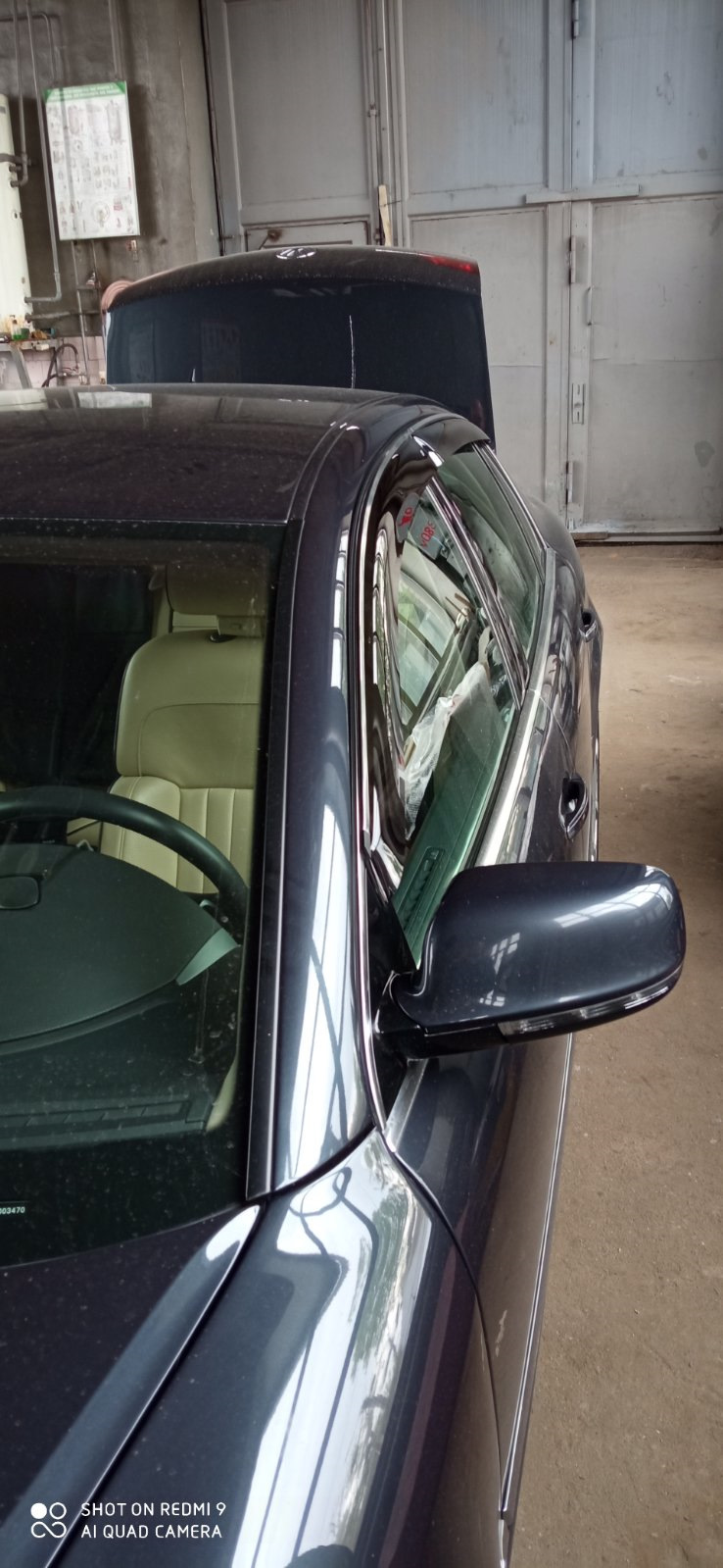 Встановлення вітровиків на VW Phaeton 3