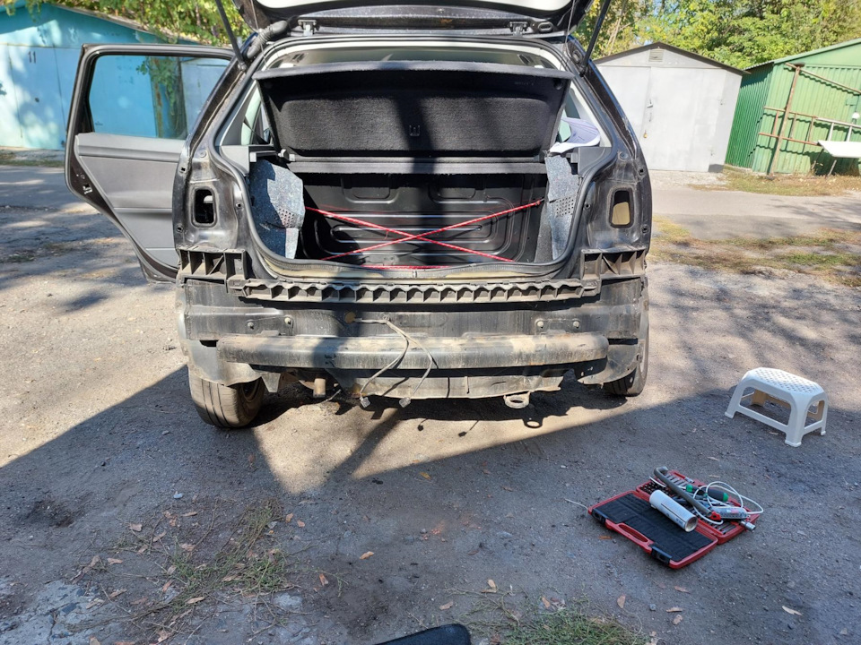 Встановив задню камеру 2