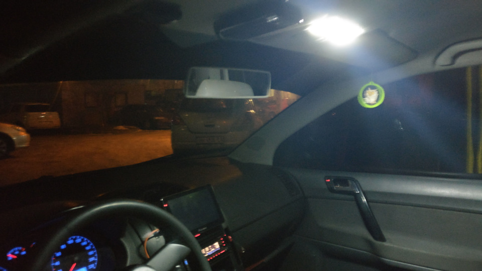 Led лампочки в плафон, освітлення салону. 5