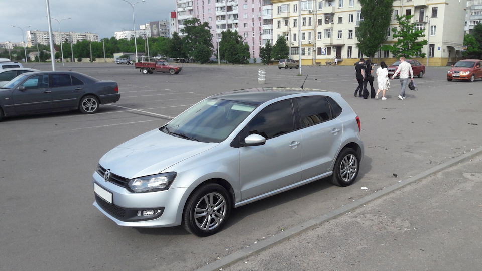 Глянцева плівка на дах 2
