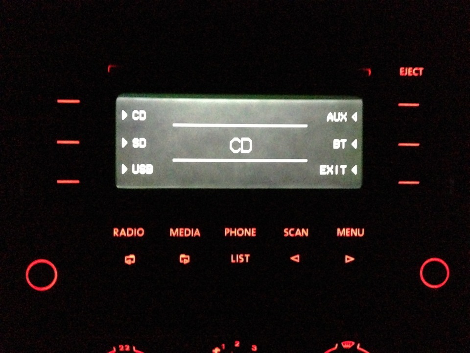 Продам автомагнітолу VW RCD-320(RCN320) з BLUETOOTH 4