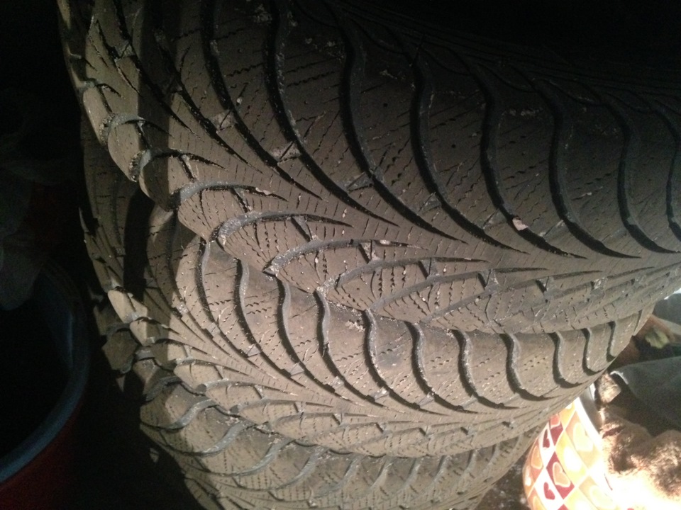 Продам Зимові шини R14 185/65 GoodYear Ultra 5