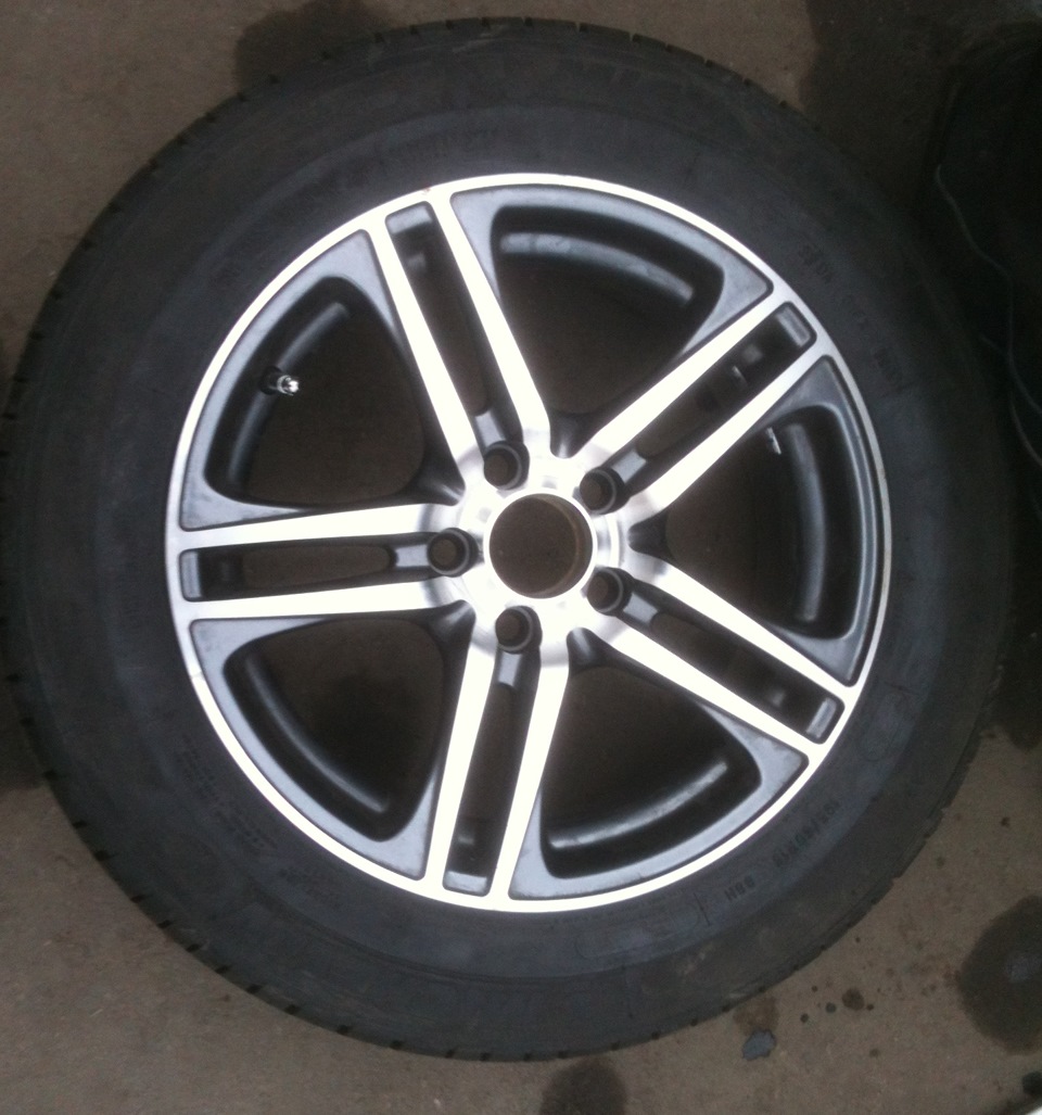 Ура! До літа готовий! :) Купив R 15 195/60 MICHELIN Energy 3