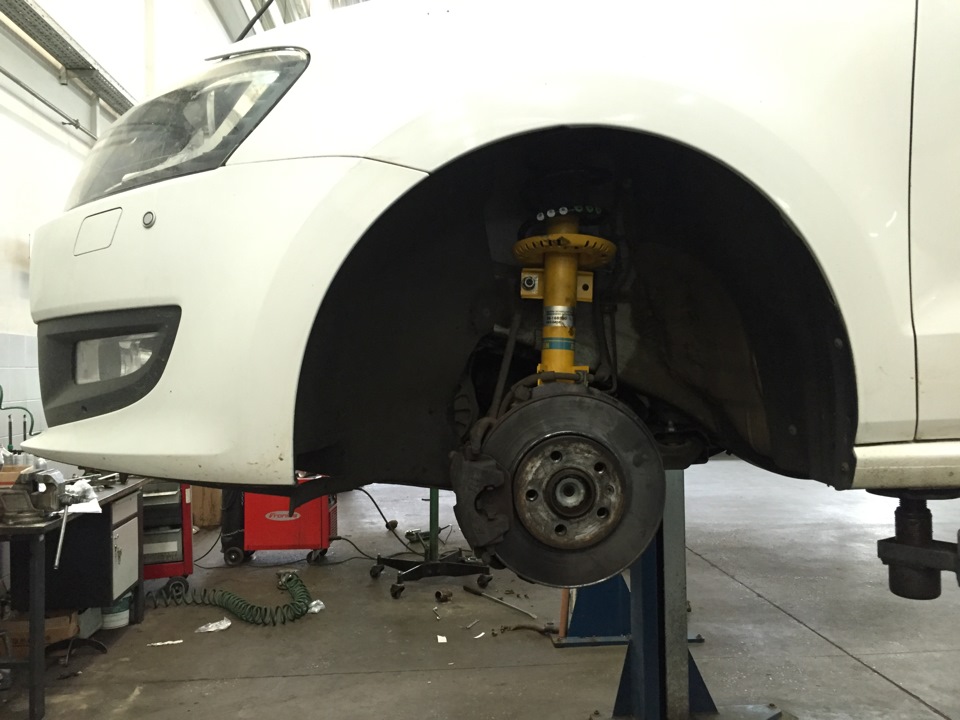 Встановлення Bilstein b6 + євро пружини 4