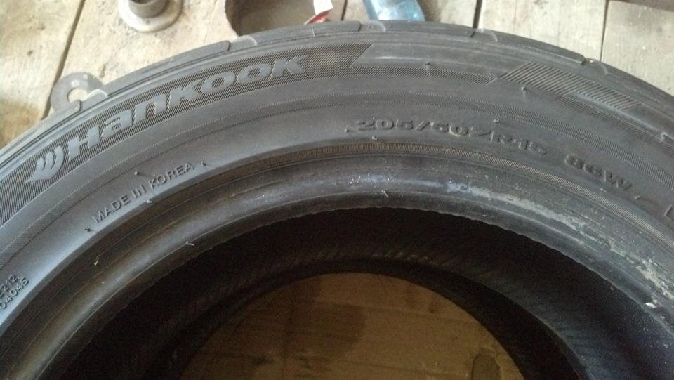 Різаючи на задню вісь Hankook Ventus Rs-2. 205/50R15 3