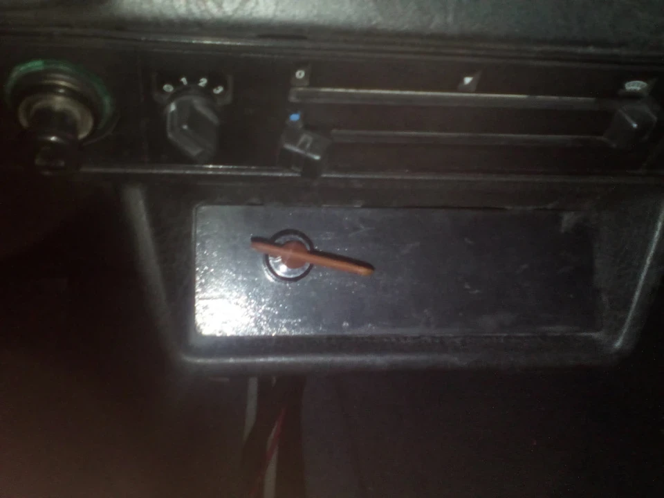 Синхронізатор, вентилятор, вимикач маси...