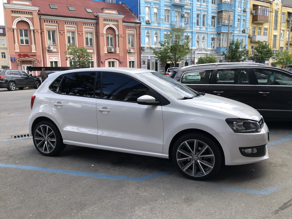 Диски Audi S1 Speedline 2