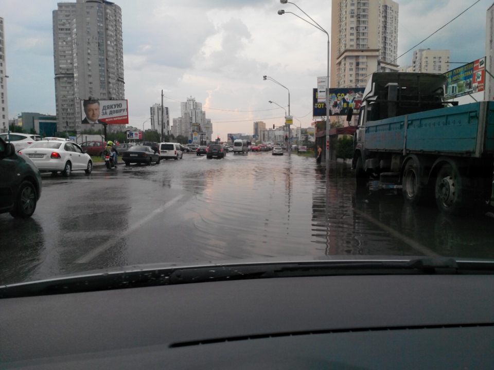 Позняки Київ 8 червня 3