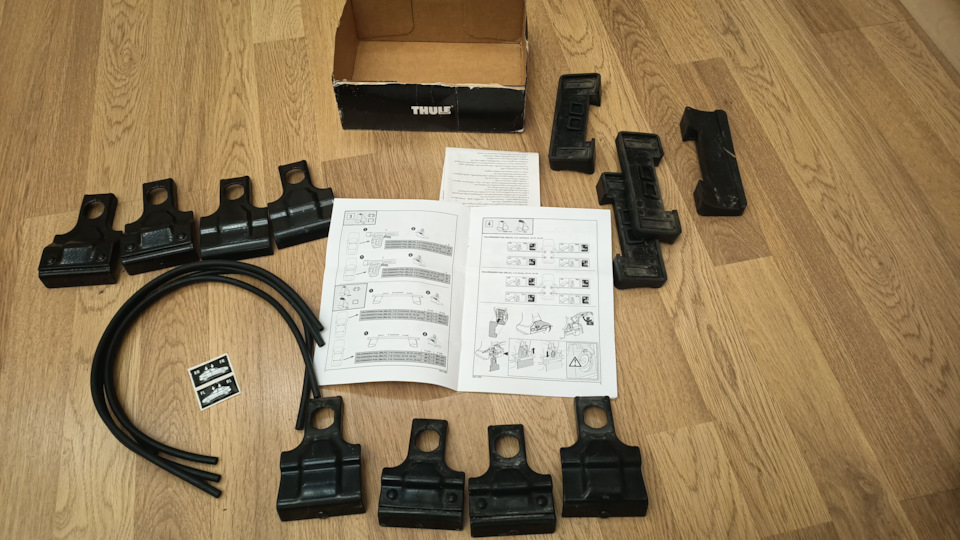 Багажник Thule Wingbar для Volkswagen Polo хетчбек 9N (mk IV) 2001-2009 1