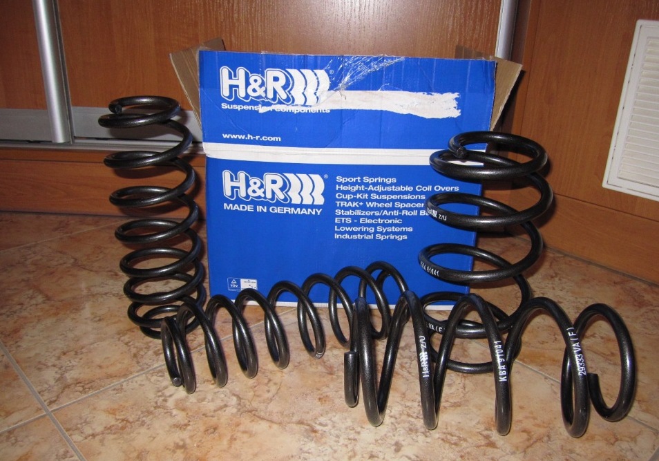 Присіли-видих) H&R 35\35 3