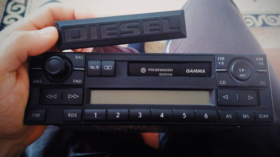 Диски Montreal. Магнітола Gamma V. Шильдік Diesel. 2