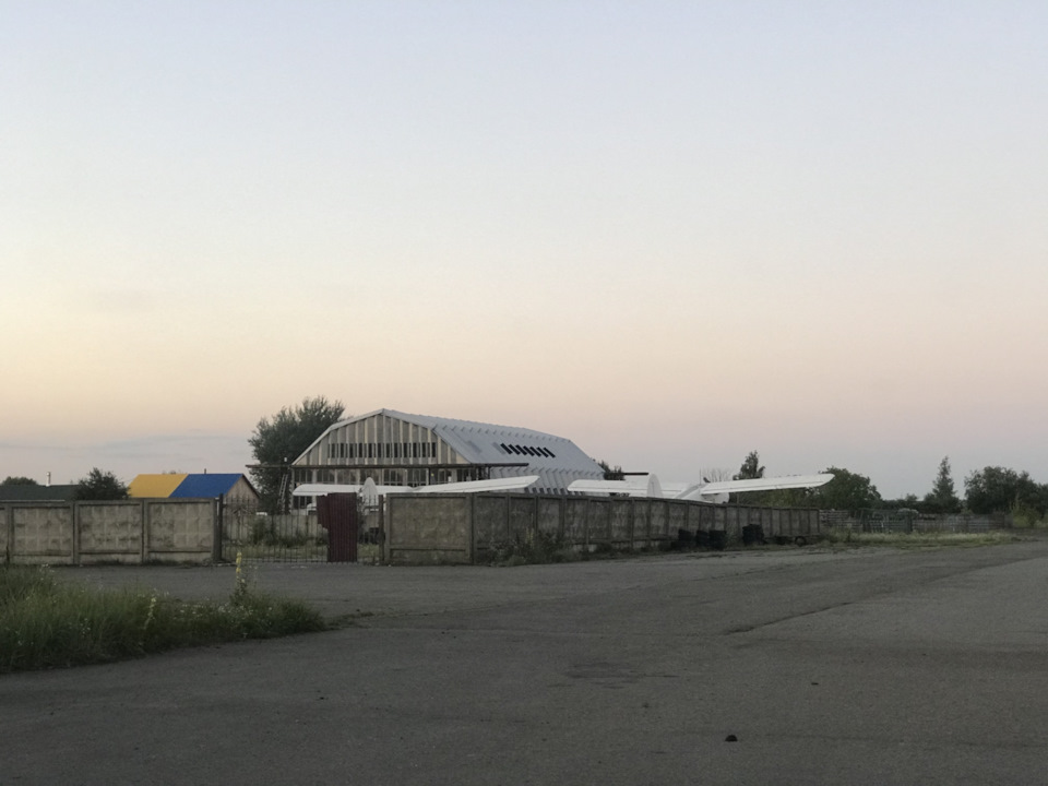 Покатушки на аеродромі 4