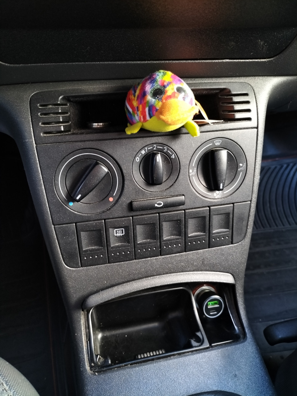 USB заряджання 1