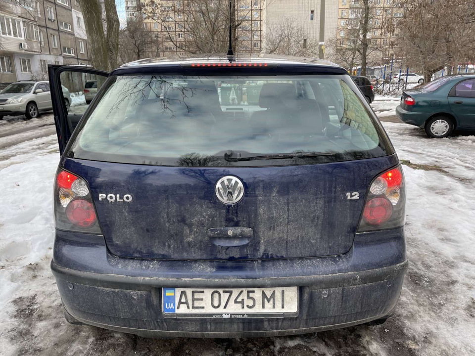 Задній чорний стоп сигнал з аллі 5