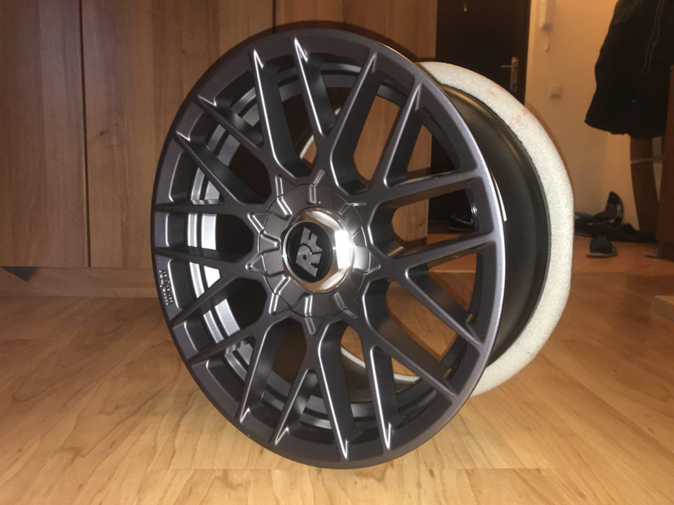 Продам ROTIFORM RSE R17 J9 5X112/120 3