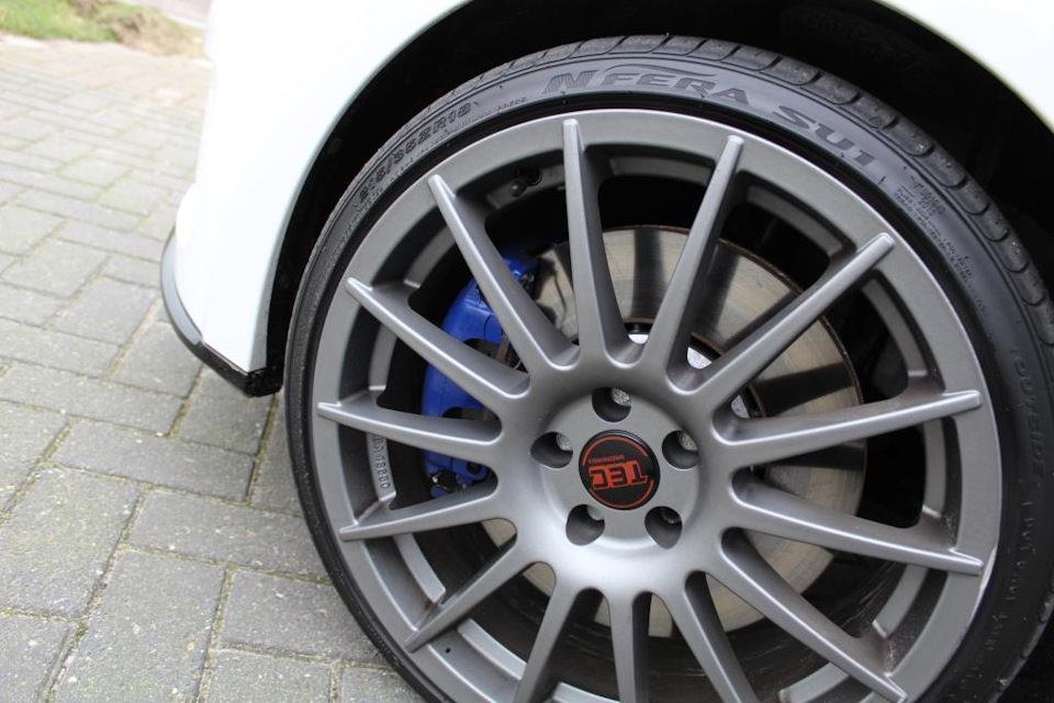 Нові тапки BBS ASA TEC AS2 R17 та гума Continental SportContact 2 215/45/R17 4