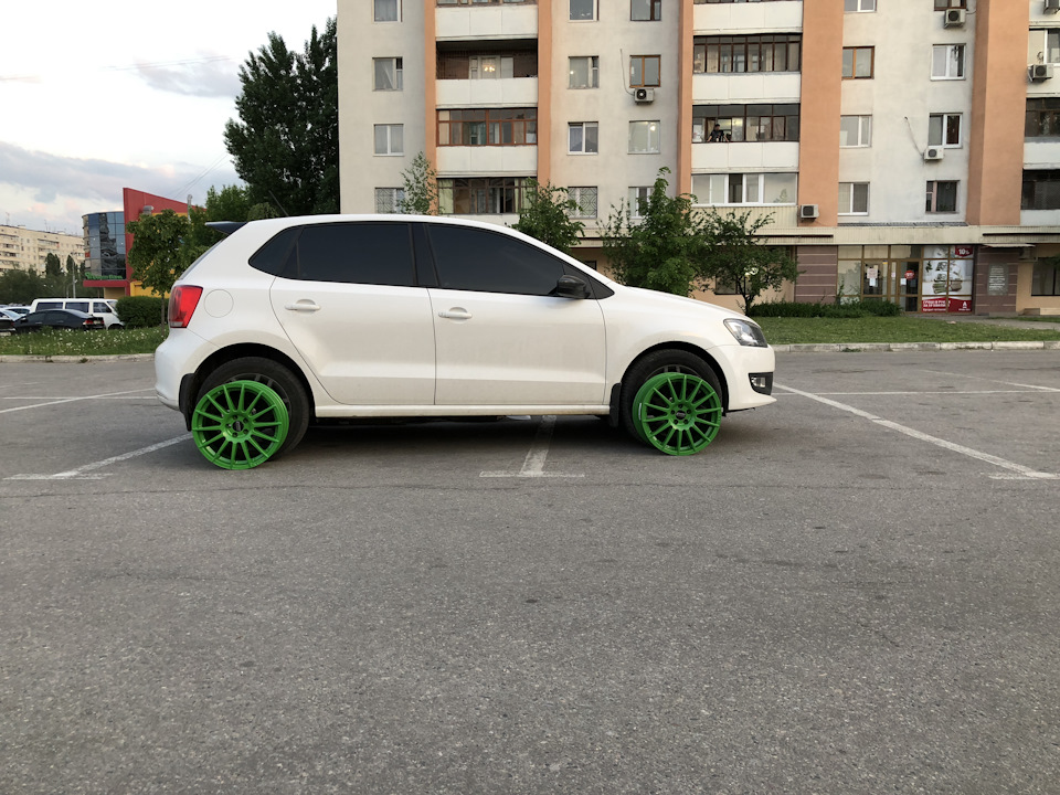 Нові тапки BBS ASA TEC AS2 R17 та гума Continental SportContact 2 215/45/R17 3