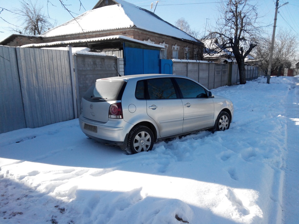 Горобець Polo взимку 2014 2