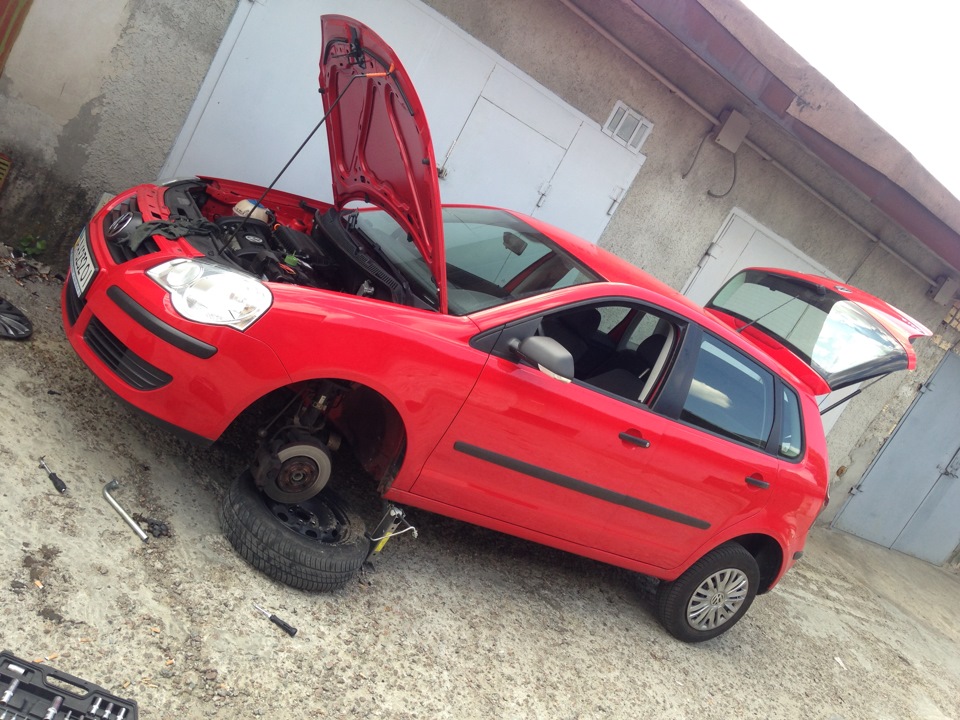 Любителі EUR Polo 9n3 1.4 4