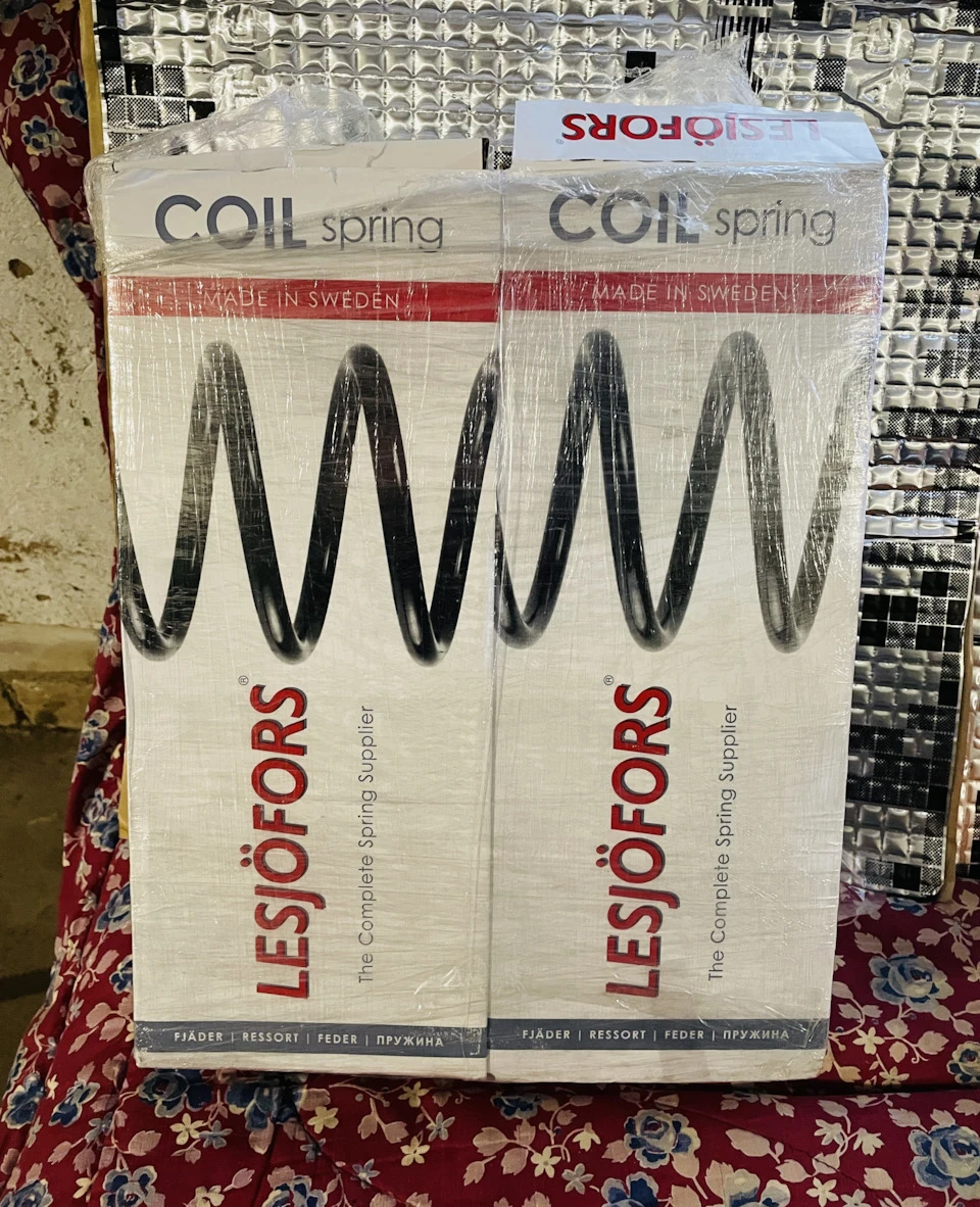 Пружини LESJOFORS 4295053