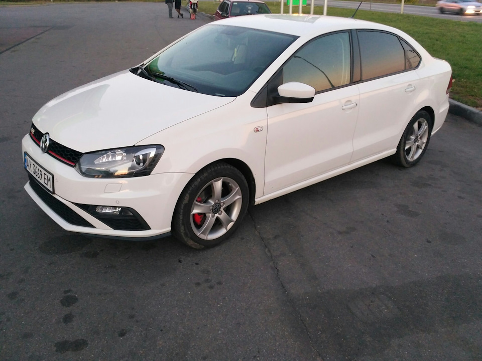 Бампер polo 6C0 GTI, стопи LED, задній бампер рестайл 3