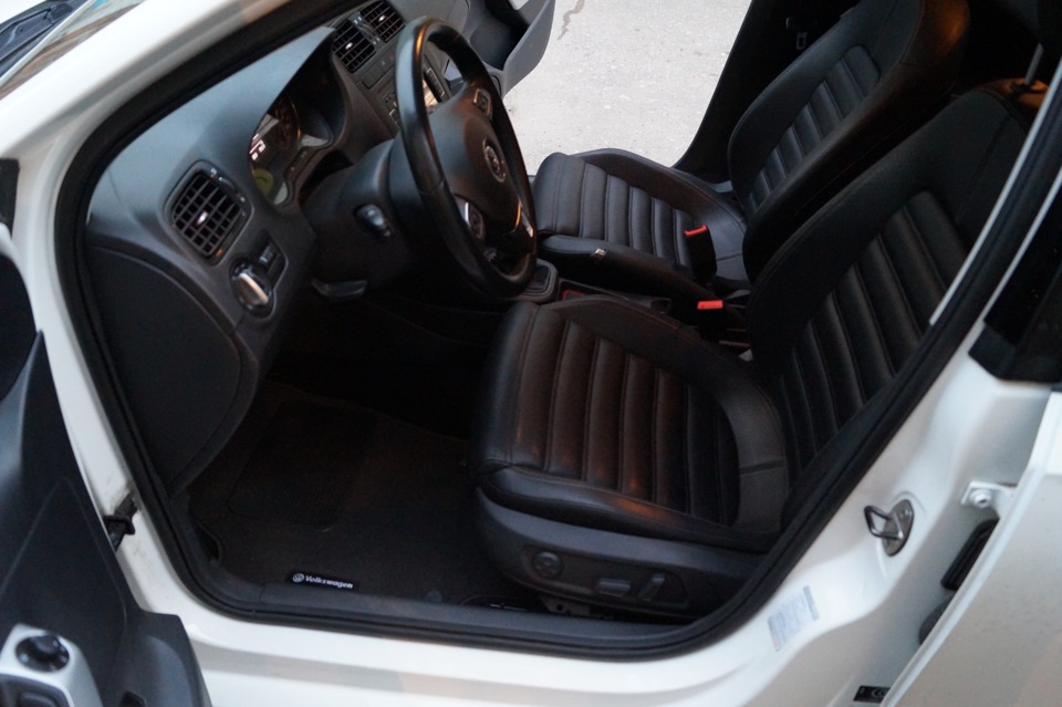 Переднє сидіння Passat CC. Встановлення 4