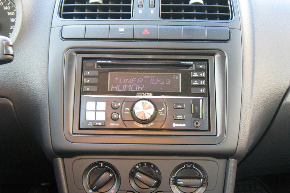 Покупка та встановлення магнітоли Alpine CDE-W235BT 2