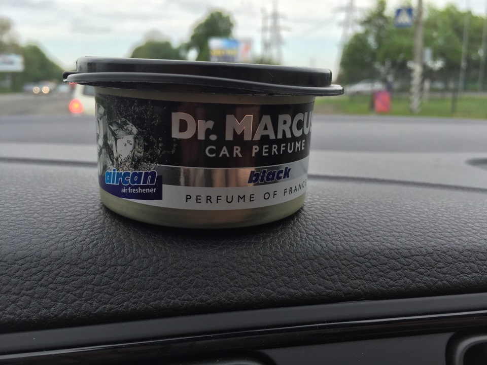 Дійсно крутий ароматизатор Dr.MARCUS 1