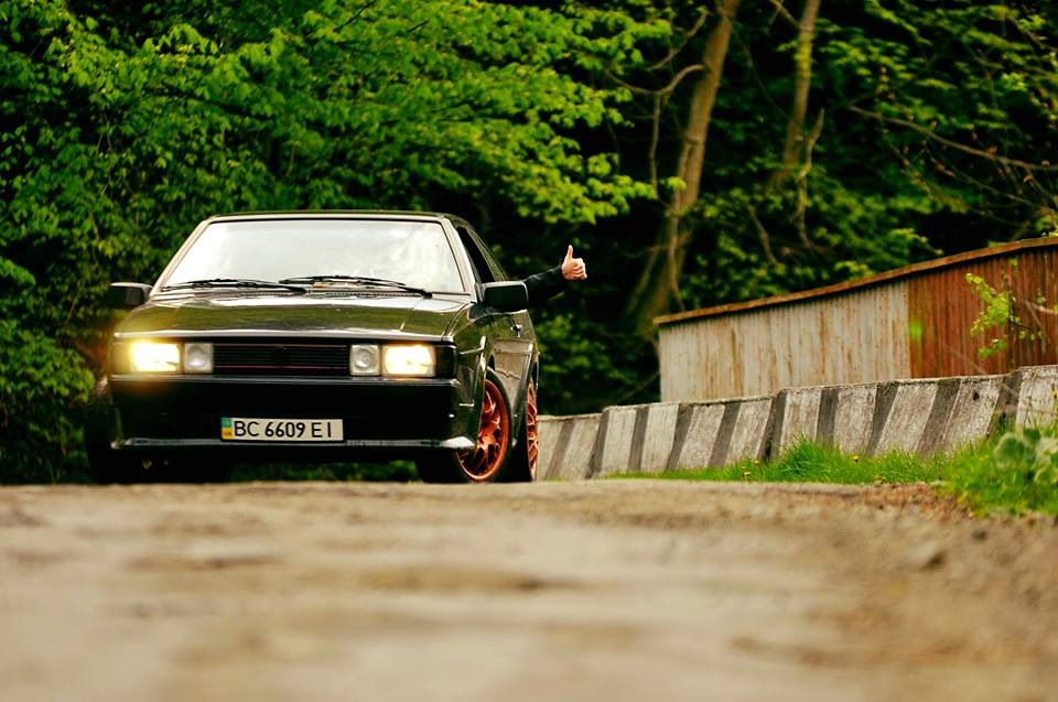 Пару весняних фото VW Scirocco mk2 на мідних дисках) 4