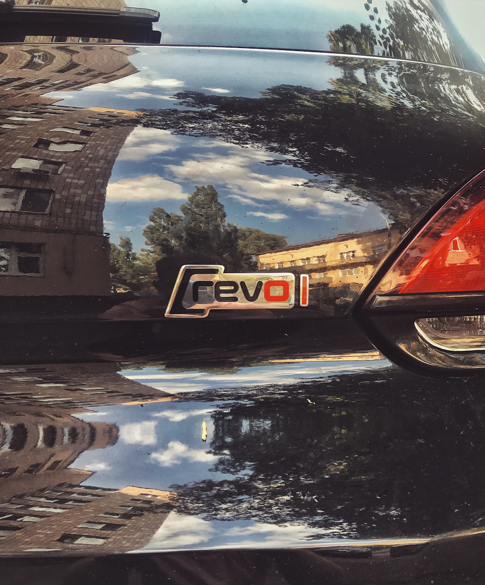 Значок Revo 1