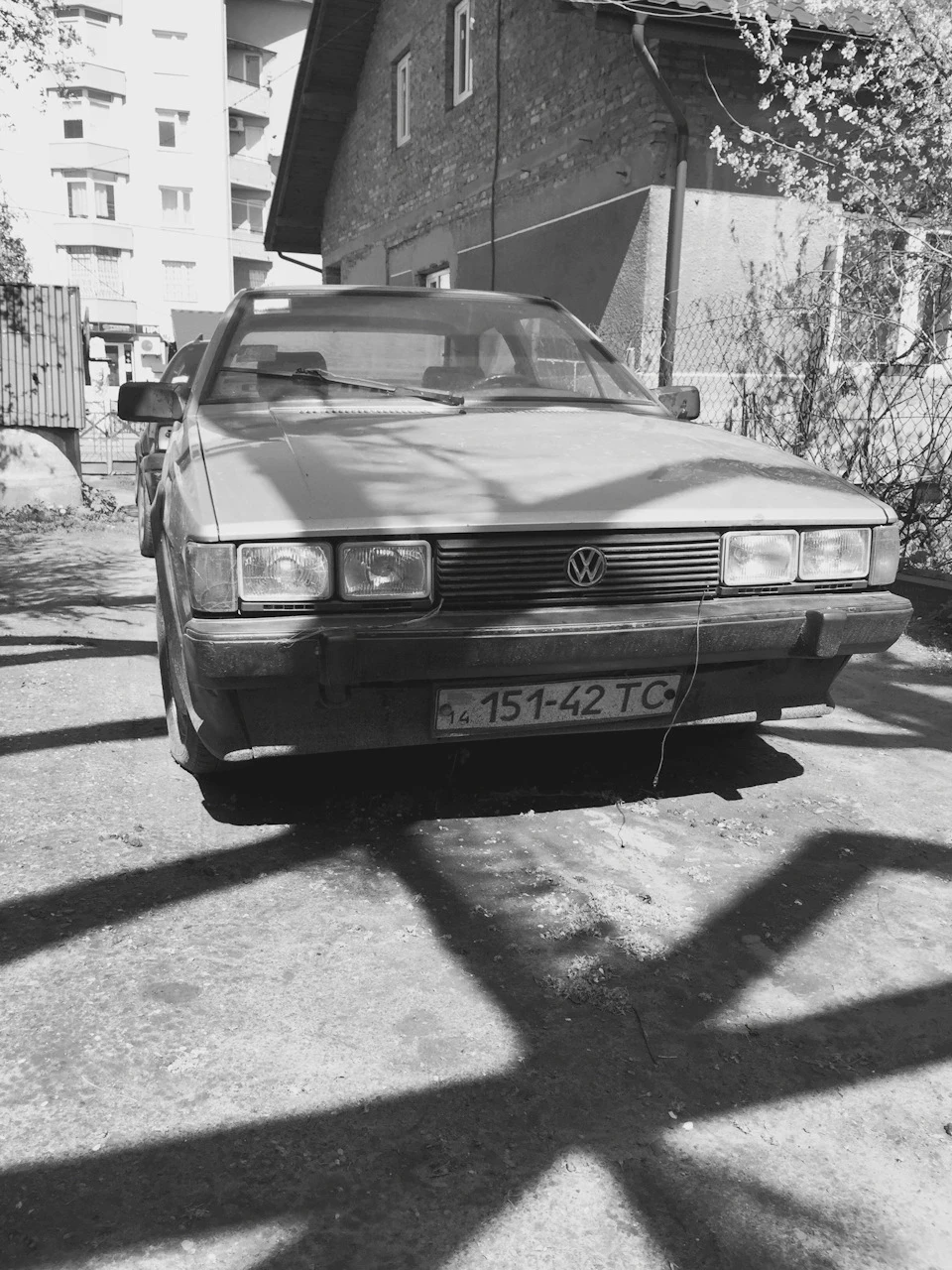 Покупка фар дальнього світла