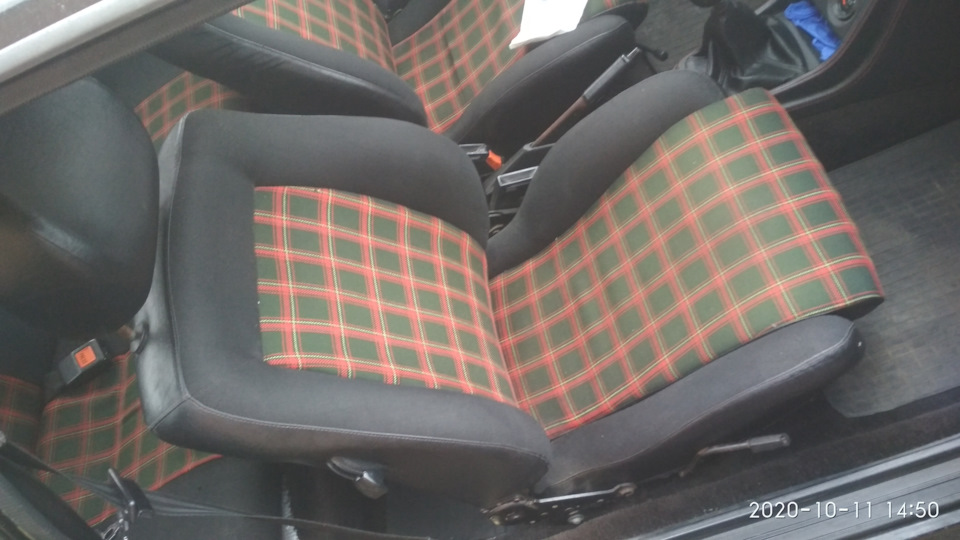 Продаю салон Scirocco mk1 1
