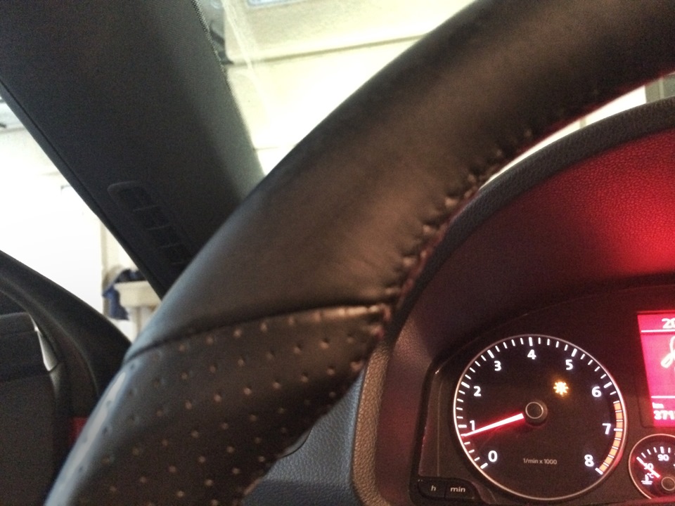 Продаю кермо vw R32 mk5 3