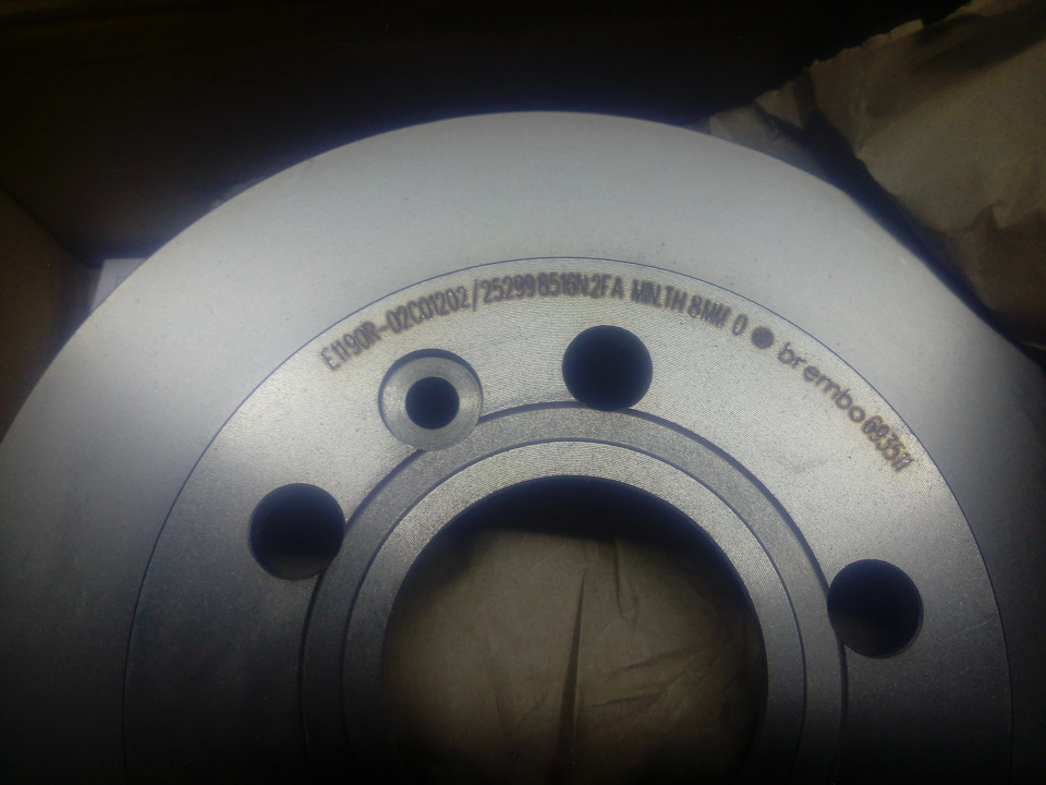 BREMBO та TEXTAR задній гальмівний комплект 3