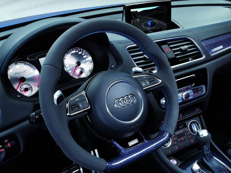 Прошивка параметрів рульової рейки від Audi RS Q3 1