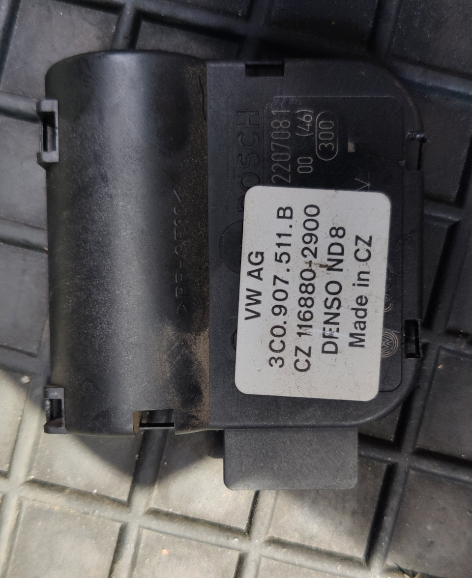 Заміна потенціометрів у приводах заслінок V158 та V159 кліматконтролю 2