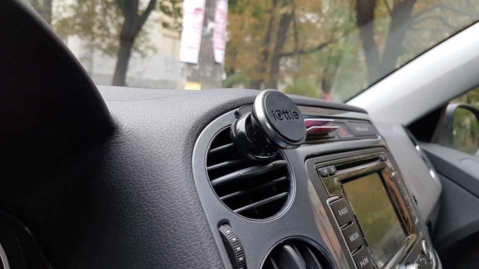 Тримач iottie 1