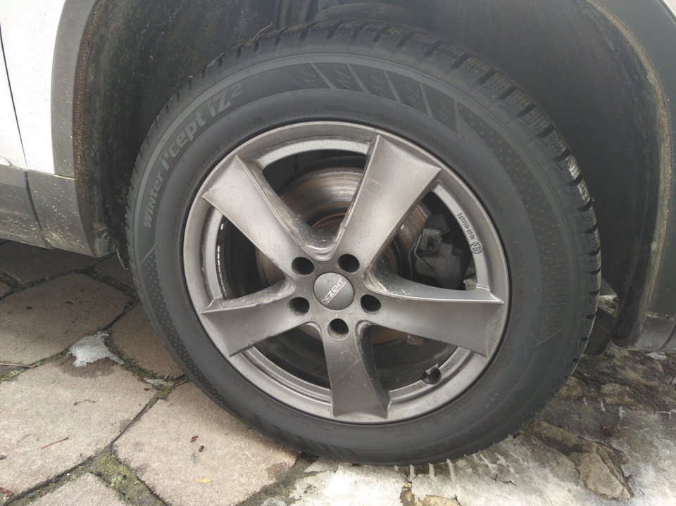 Gyeon Q2 Tire на зимових шинах, 500 км. 1