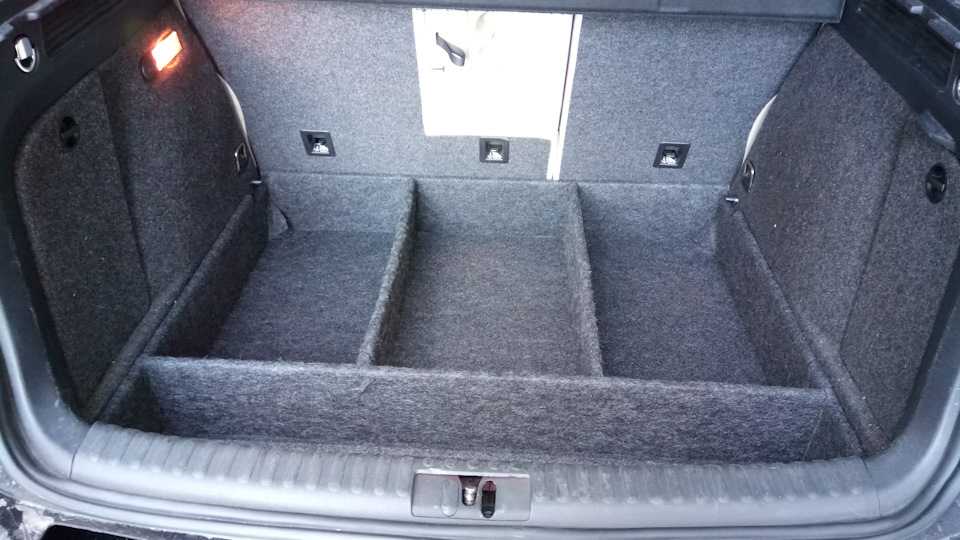 Органайзер у багажник Tiguan 1