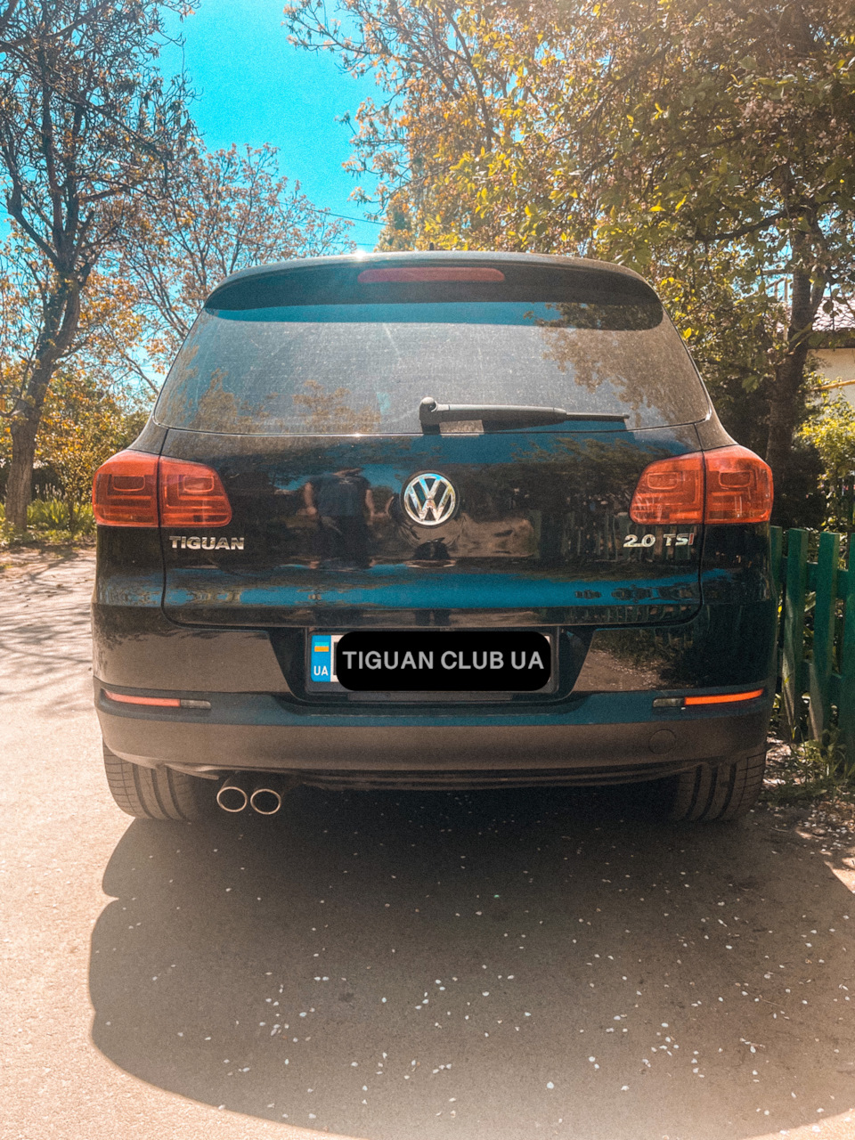 • Задня емблема Black VW 1