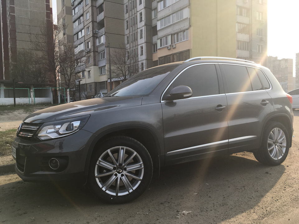 Літня гума GoodYear Eagle F1 Asymmetric 2 235\50\18 1