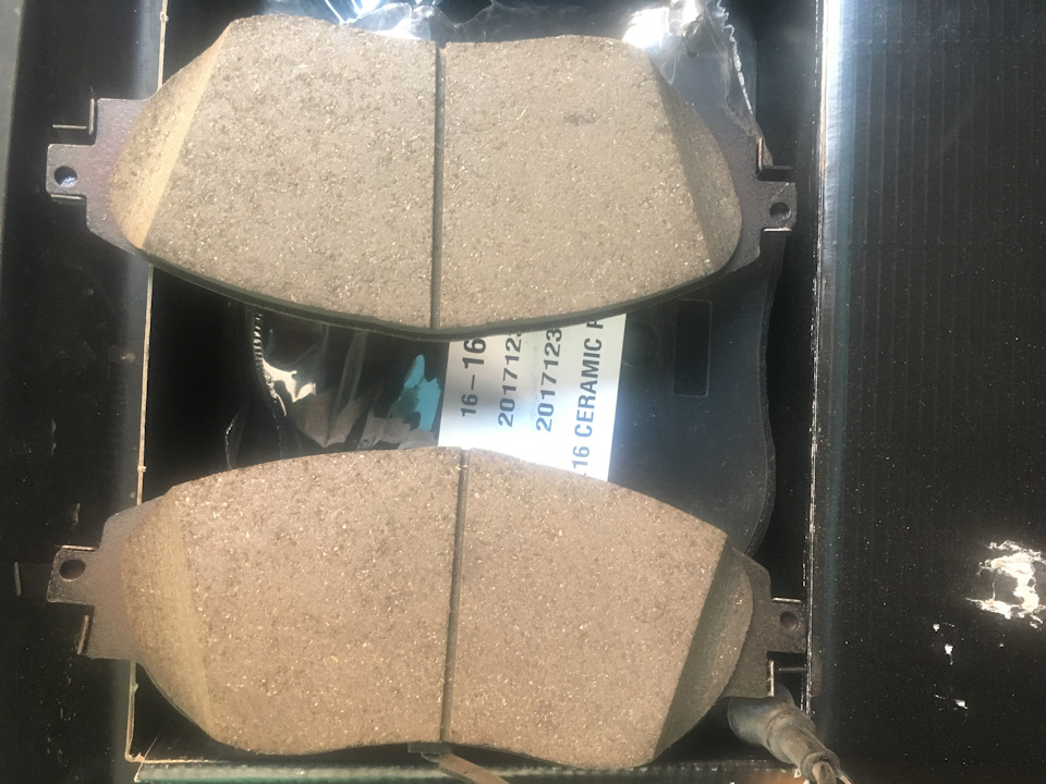 Заміна колодок по колу - Power Stop Z16 4