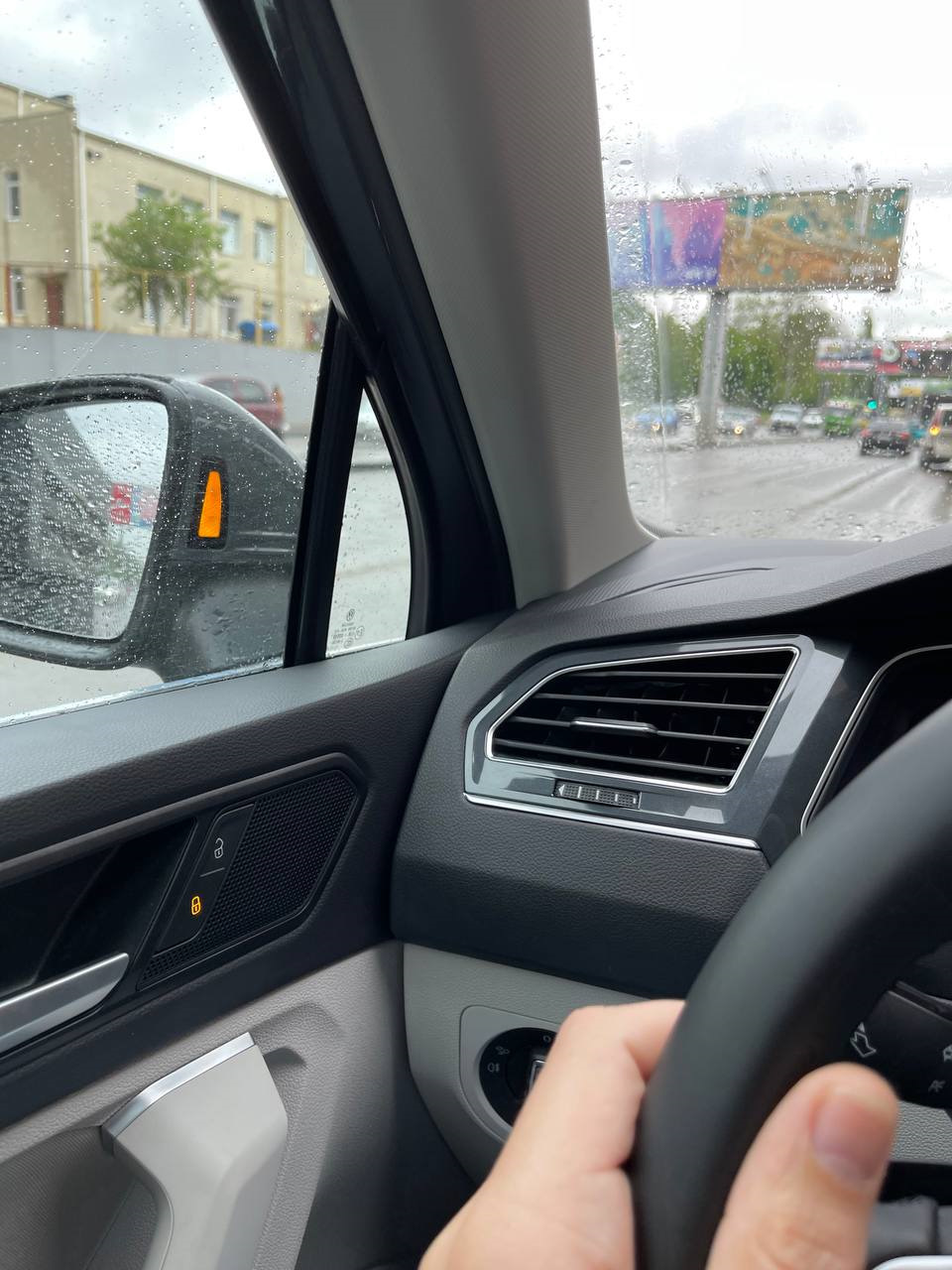 Side Assist, Lane Assist, Emergency Assist та TJA 3