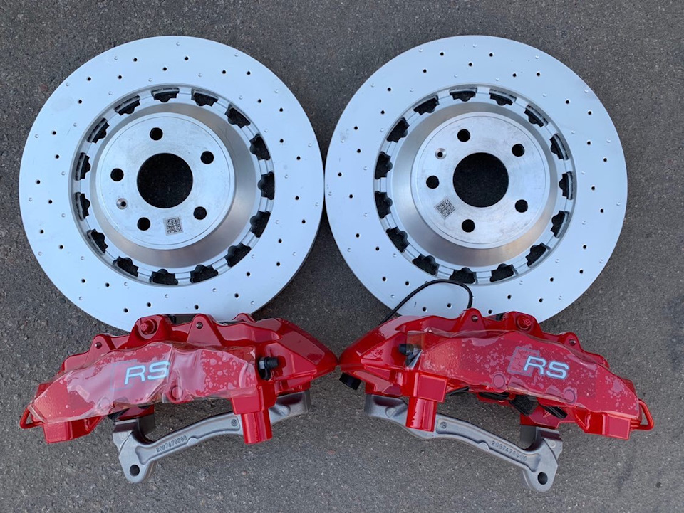 2️⃣ Купівля гальмівної системи від AUDI RS (BREMBO 8-pot 370/34) 1