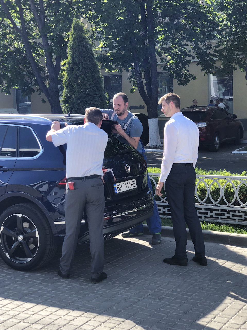 Як ставили спойлер R-Line. 🔝📞💦 Трохи гумору та професіоналізму… 2
