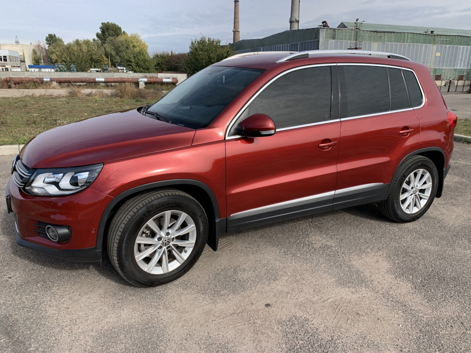 VW Tiguan《Intelligent》: Миття, антидощ, регулювання фар 3